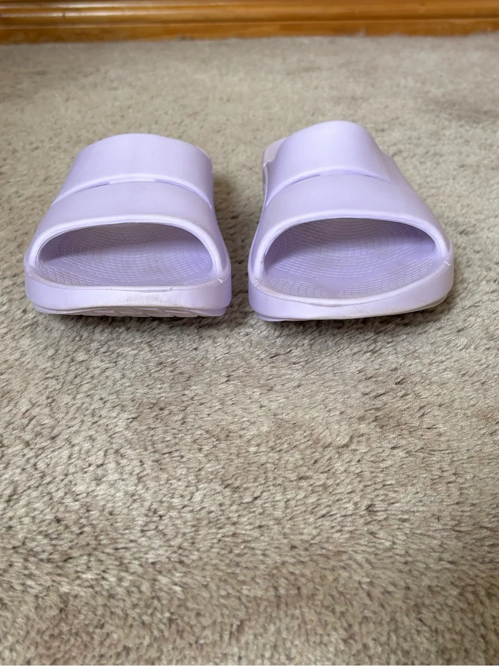 OOFOS Ooahh Recovery Slides Size Woman’s 10 - Picture 3 of 11